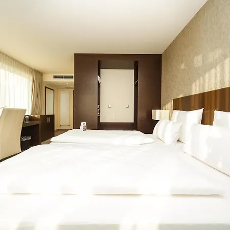 L'Arrivee Hotel & Spa-2